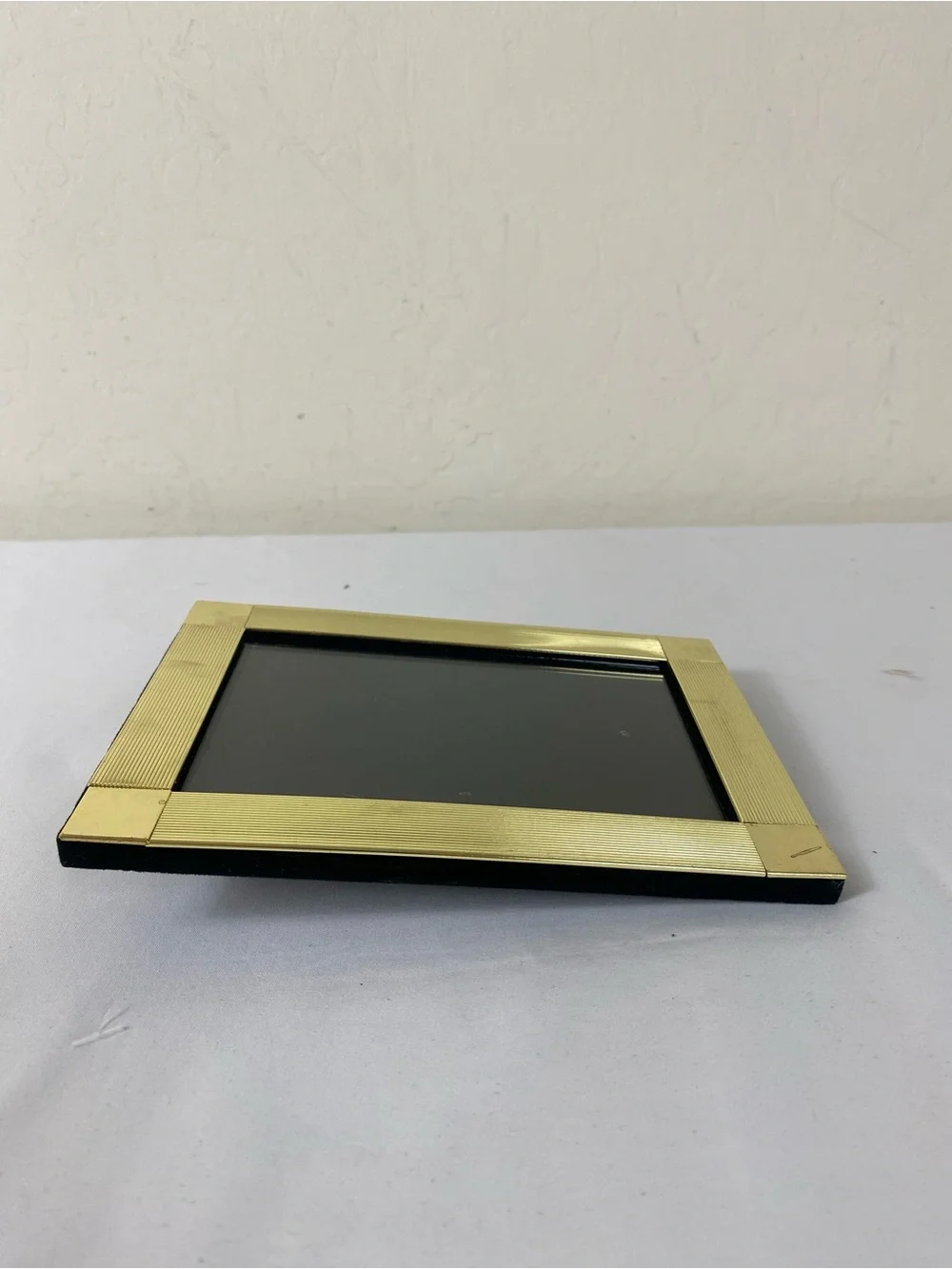 Hollywood Regency Gold brass 1990 Vintage picture frame 4x6